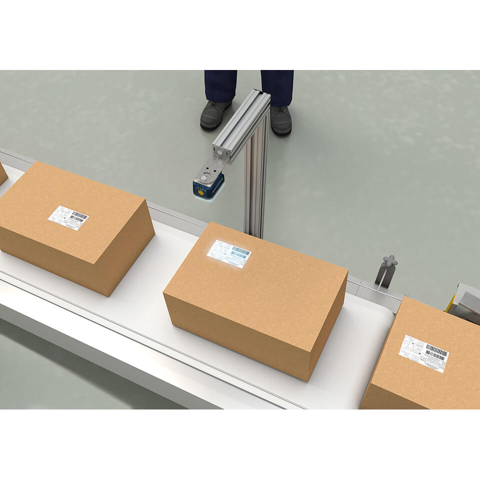 Datalogic Matrix 300N™ Reading on Cardboard